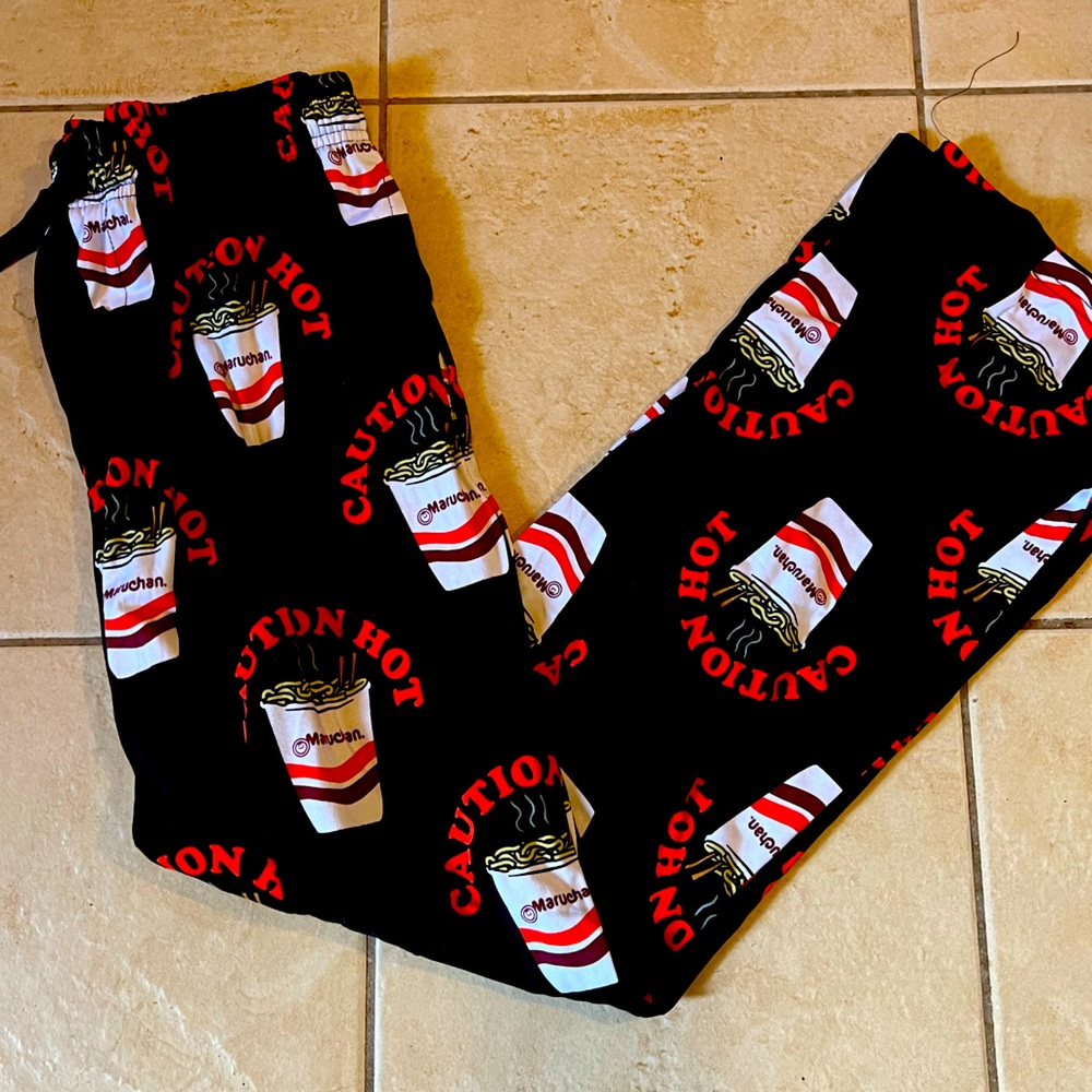 Caution hot ramen lounge pants size medium